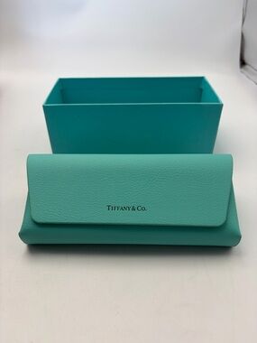 Tiffany & Co. Leather Eyeglass Case in Signature Robin's-egg Blue